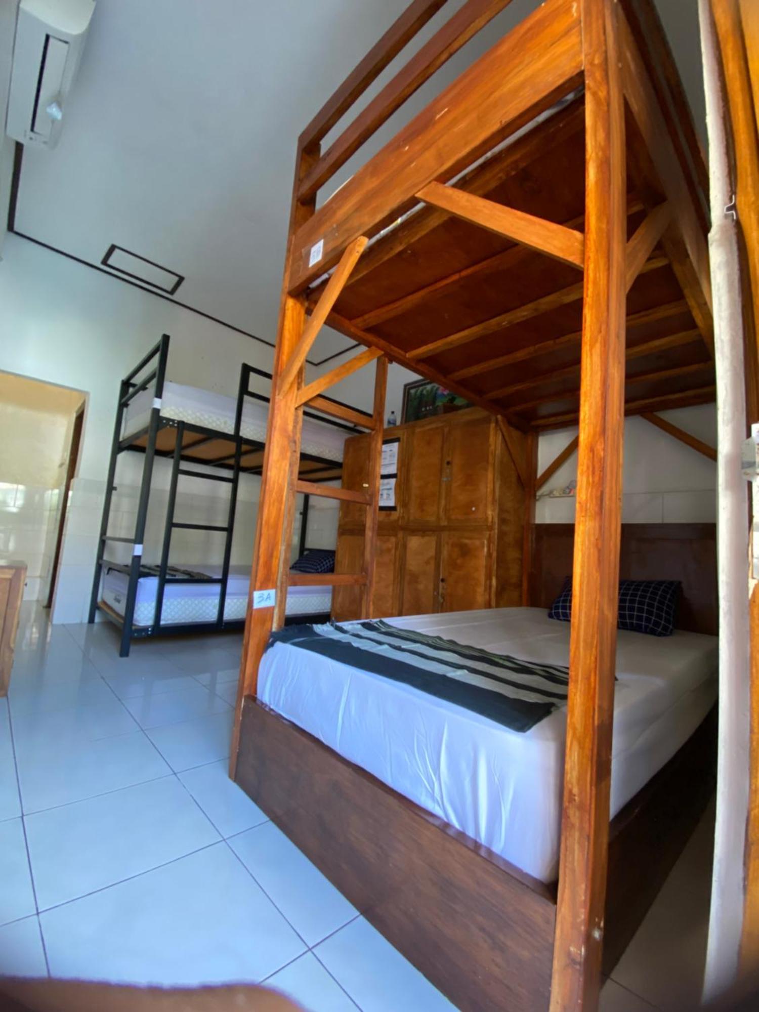 My Art Hostel Batununggul Экстерьер фото