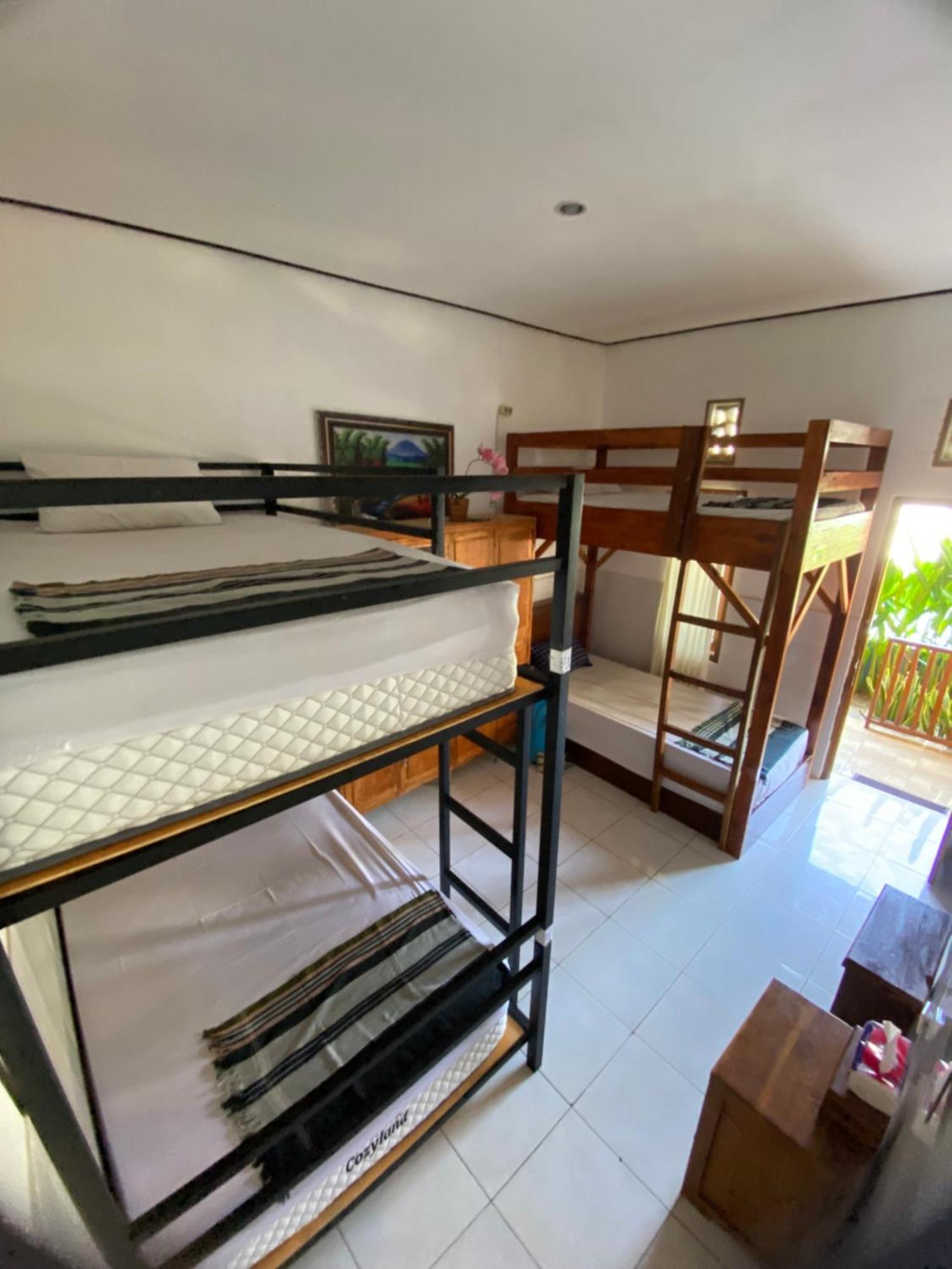 My Art Hostel Batununggul Экстерьер фото